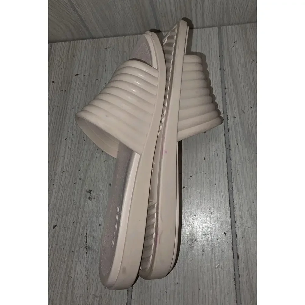 Crocs Women's Miami Slide Dew Size 6 Ribbed Cream Minimalist Summer Read